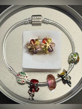 Set of Star Wars, Marvel Sterling Silver charms bracelet 21cm with earrings